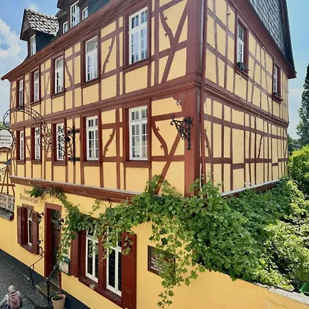 Modernes Mit Gehobener Ausstattung Apartment